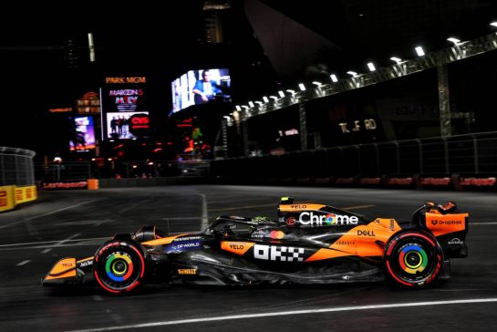 Lando Norris (GBR) McLaren MCL38.
21.11.2024. Formula 1 World Championship, Rd 22, Las Vegas Grand Prix, Las Vegas, Nevada, USA, Practice Day
- www.xpbimages.com, EMail: requests@xpbimages.com &copy; Copyright: Charniaux / XPB Images