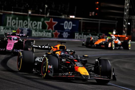 Max Verstappen (NLD) Red Bull Racing RB20.
23.11.2024. Formula 1 World Championship, Rd 22, Las Vegas Grand Prix, Las Vegas, Nevada, USA, Race Day.
- www.xpbimages.com, EMail: requests@xpbimages.com © Copyright: Charniaux / XPB Images