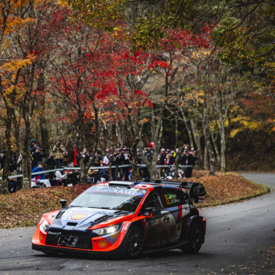 WRC – World title races shift as Neuville faces power issues on Friday in Japan