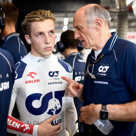 Tost warns Lawson: ‘Do your own thing’ at Red Bull