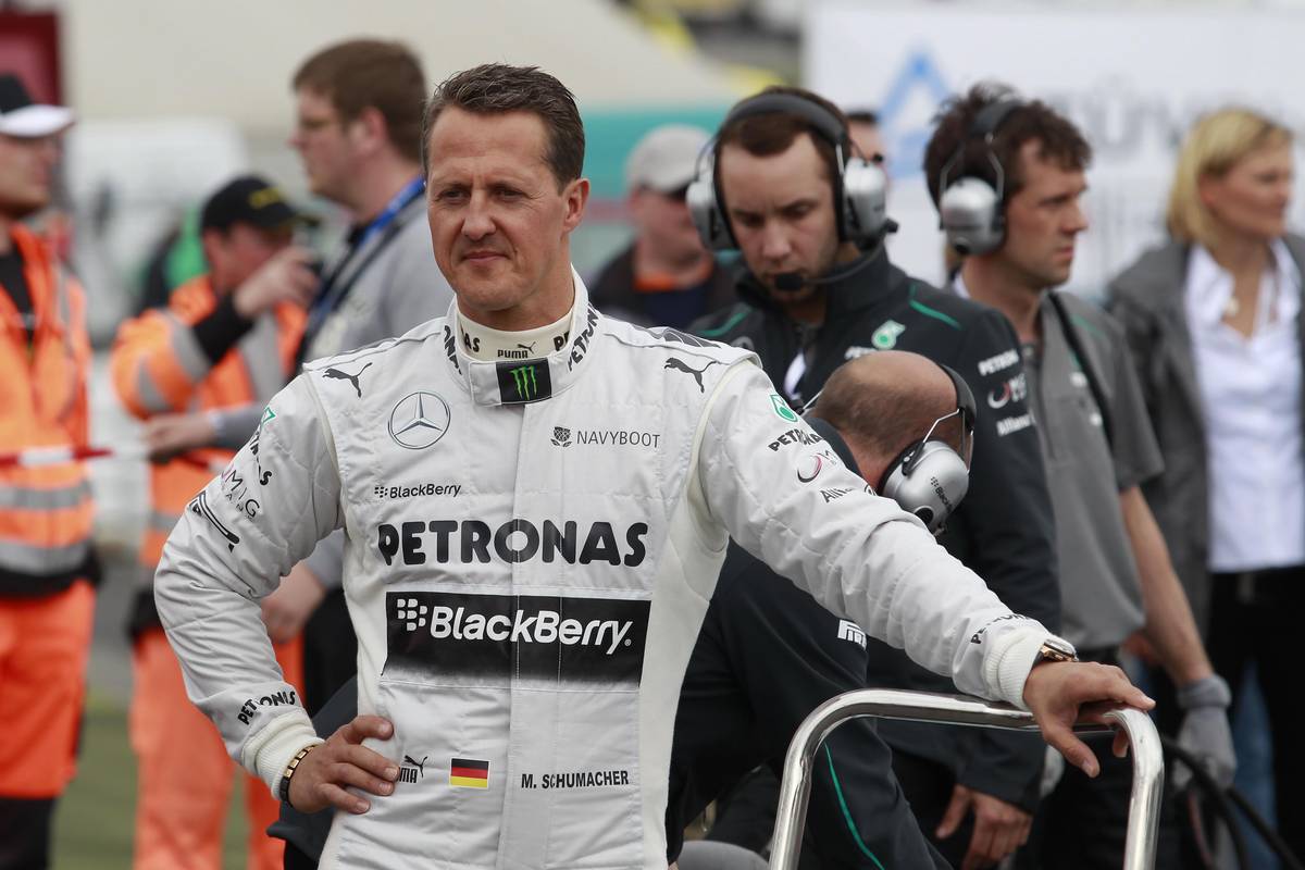 Hamilton’s Ferrari gamble: Coulthard draws Schumacher parallel