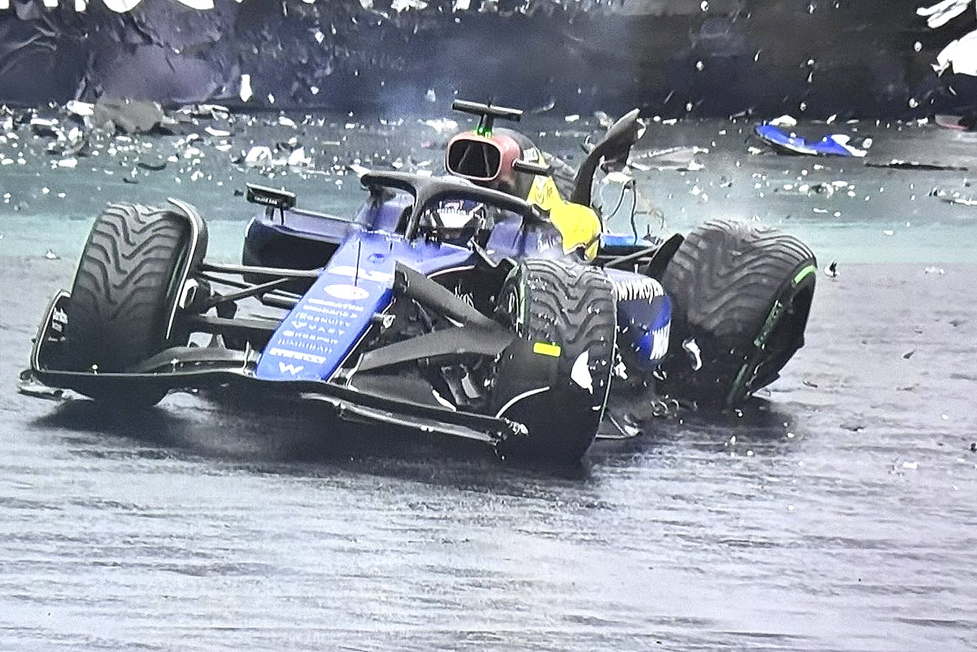 Albon backs Colapinto despite crashes: ‘He’s a fantastic driver’