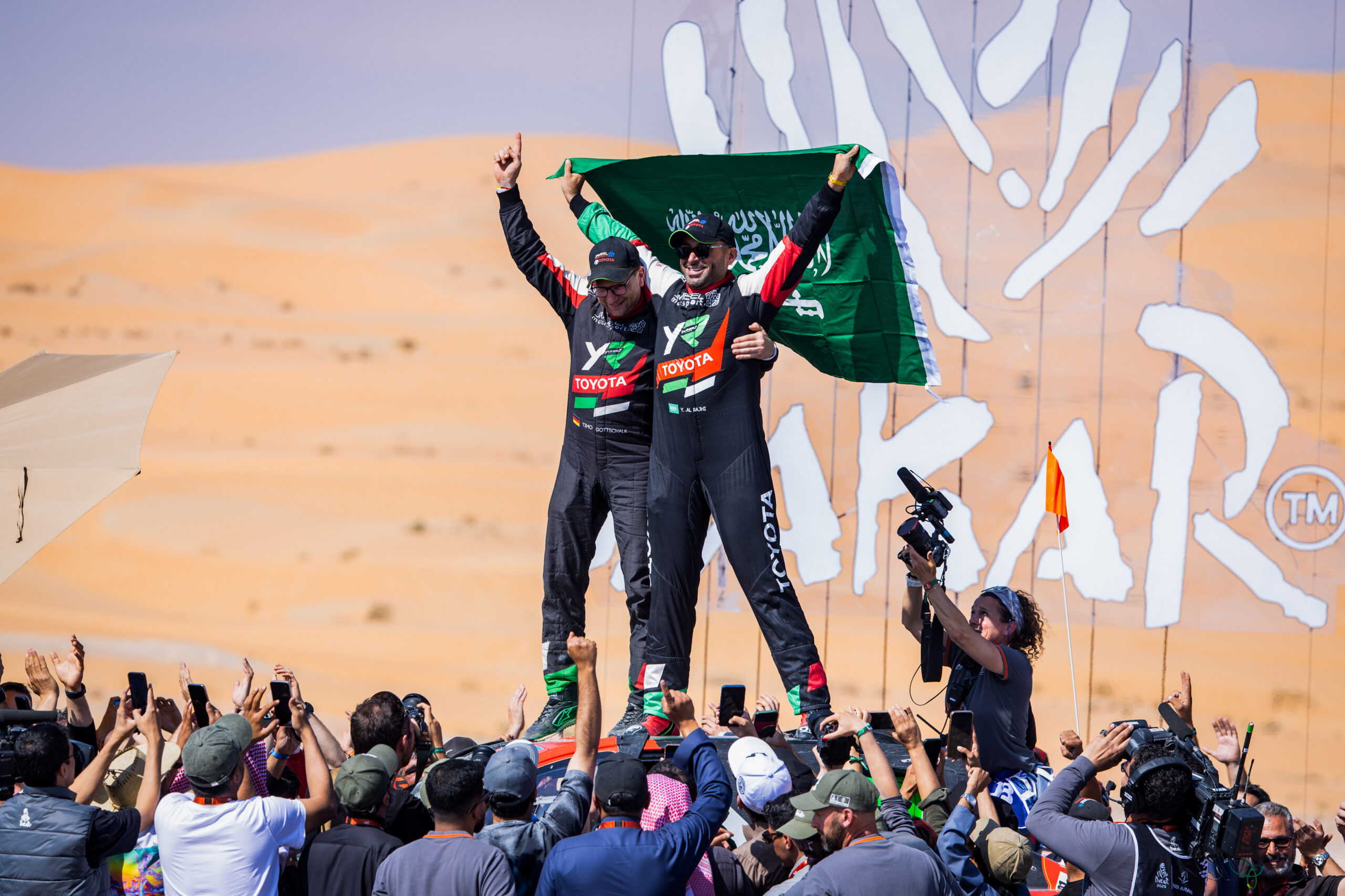 W2RC – Al-Rajhi earns maiden Dakar win on home ground, co-driver Gottschalk claims 2nd victory