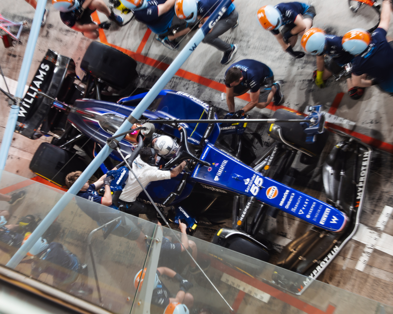 Sainz embraces ‘racing freak’ mentality to help build Williams