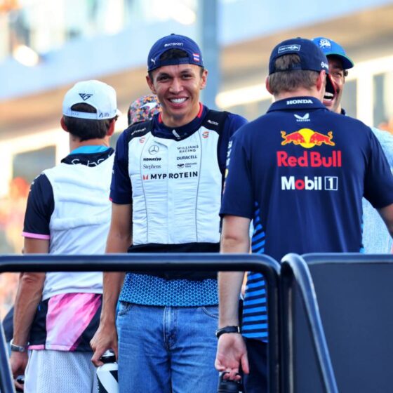 Sainz: FIA ‘trying to achieve too much’ with swearing ban on drivers