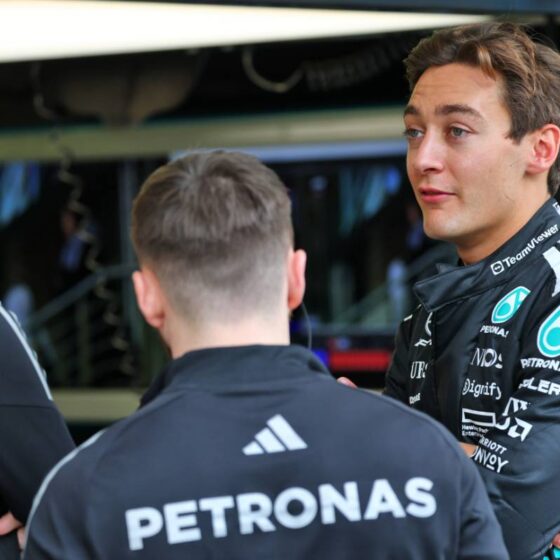 Hamilton tops Day 2 morning session in Bahrain