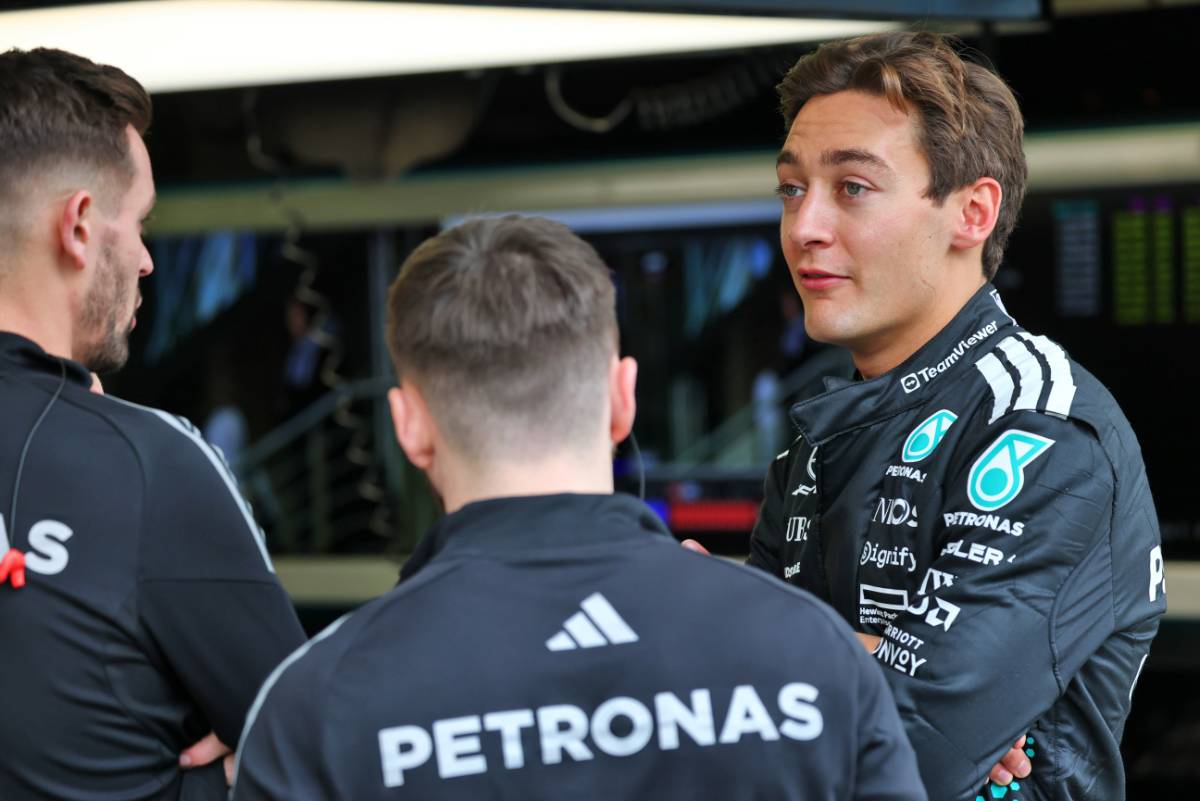 Hamilton tops Day 2 morning session in Bahrain