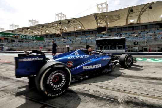 Alexander Albon (THA) Atlassian Williams Racing FW47 leaves the pits.
28.02.2025. Formula 1 Testing, Sakhir, Bahrain, Day Three.
- www.xpbimages.com, EMail: requests@xpbimages.com &copy; Copyright: Bearne / XPB Images