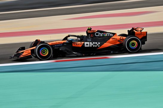 Lando Norris (GBR) McLaren MCL39.
28.02.2025. Formula 1 Testing, Sakhir, Bahrain, Day Three.
- www.xpbimages.com, EMail: requests@xpbimages.com &copy; Copyright: Price / XPB Images
