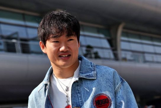 Yuki Tsunoda (JPN) Racing Bulls.
20.03.2025. Formula 1 World Championship, Rd 2, Chinese Grand Prix, Shanghai, China, Preparation Day.
- www.xpbimages.com, EMail: requests@xpbimages.com © Copyright: Bearne / XPB Images