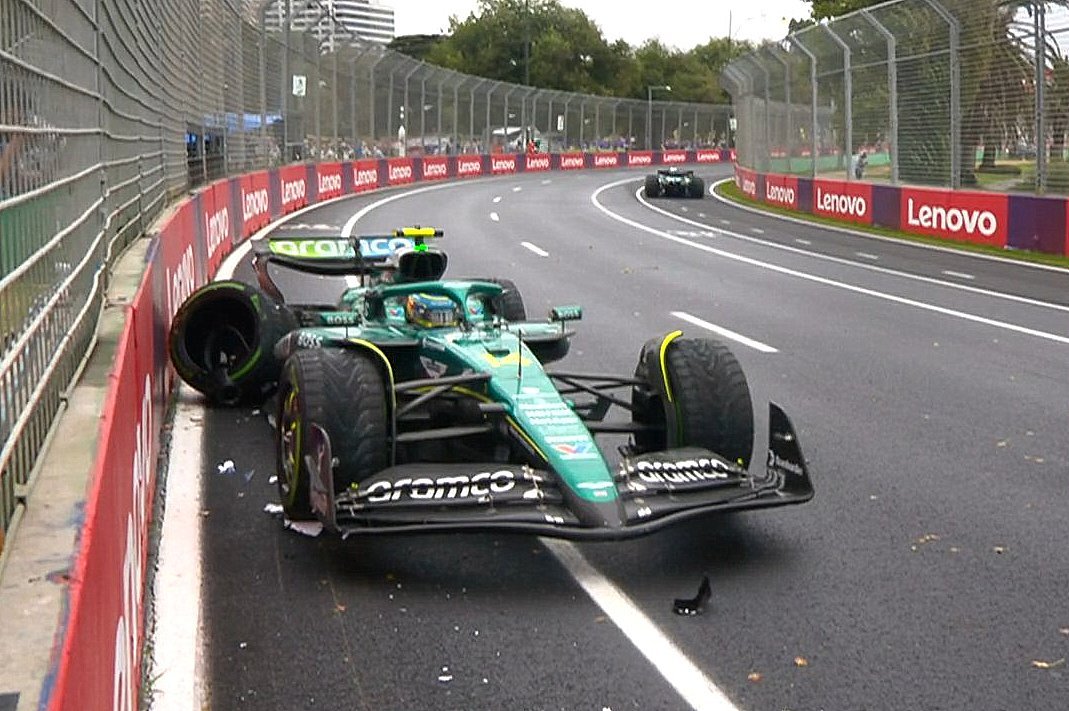 Alonso calls for redesign of Melbourne’s Turn 6 after costly crash