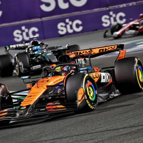 Herbert predicts which side McLaren will choose in title fight