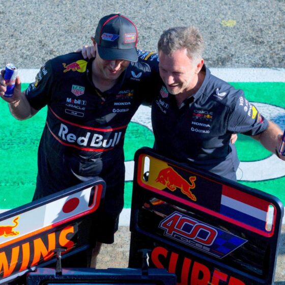 Horner praises Verstappen for Imola first corner ‘win it or bin it’ move