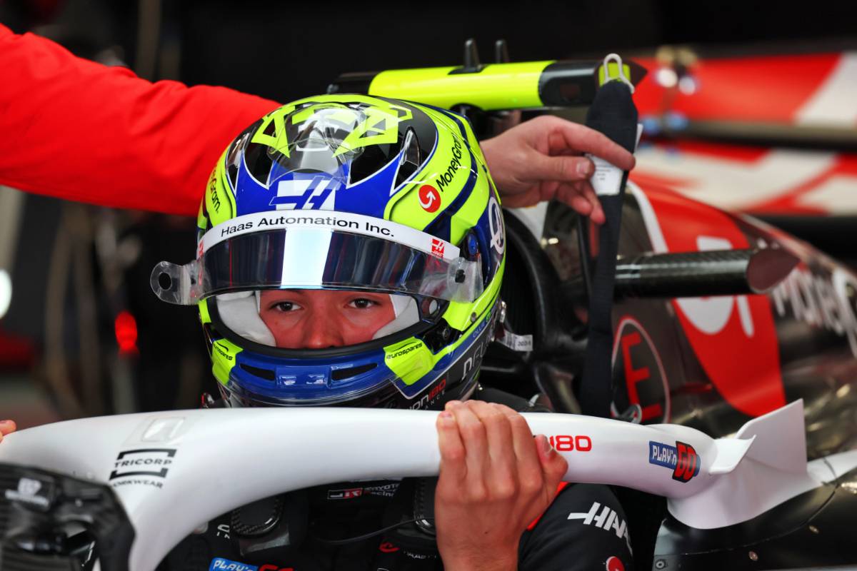 Sweating it out: Bearman praises F1 cooling vest but can’t use it yet