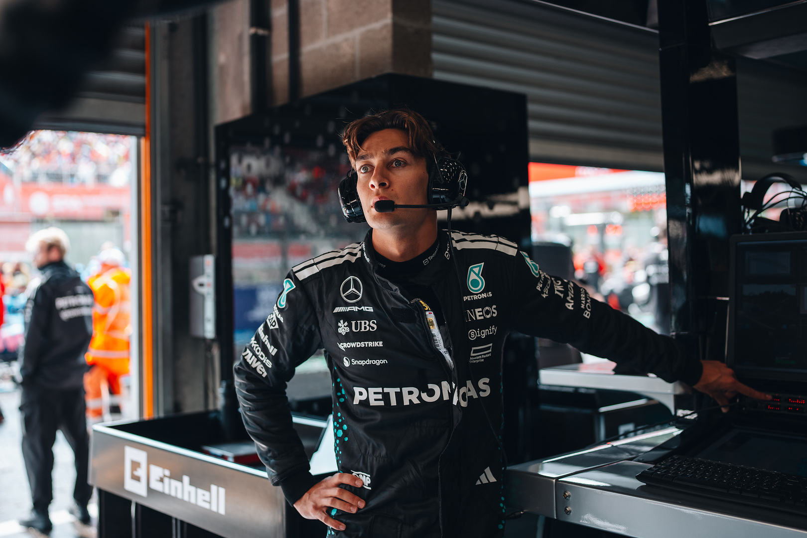 Russell wants ‘big sit down’ after Mercedes’ worst race of the season