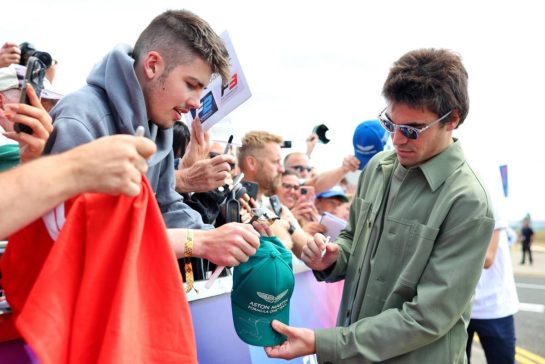 Lance Stroll (CDN) Aston Martin F1 Team with fans.
03.07.2025. Formula 1 World Championship, Rd 12, British Grand Prix, Silverstone, England, Preparation Day.
- www.xpbimages.com, EMail: requests@xpbimages.com &copy; Copyright: Bearne / XPB Images