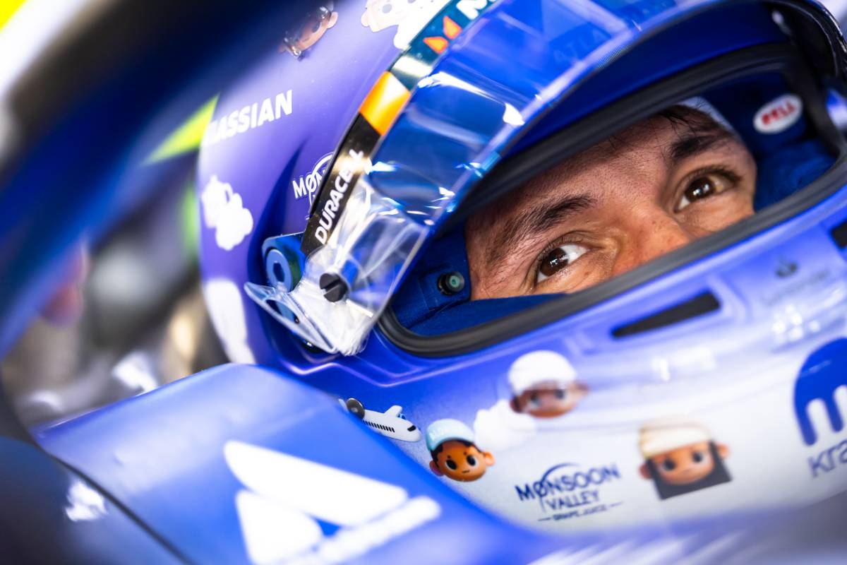 Williams drivers longing for upgrades to halt midfield slide