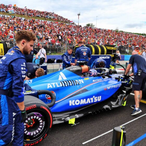 Albon: Vowles’ culture shift ended ‘doom and gloom’ at Williams