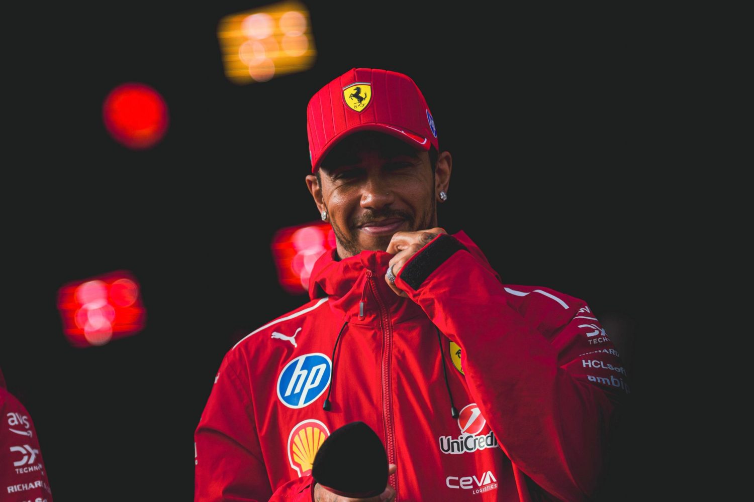 Hamilton credits ‘different approach’ for improved Ferrari form