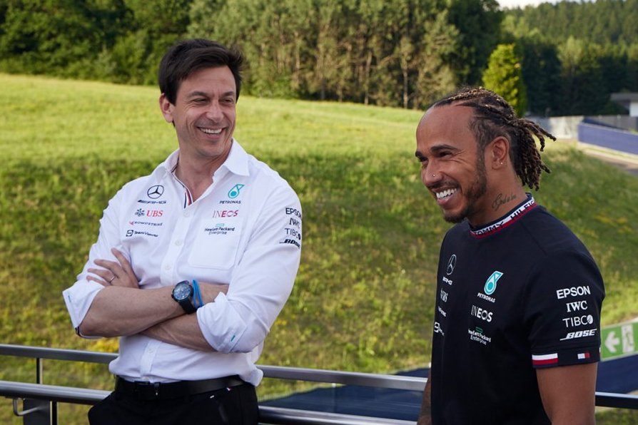 Wolff admits Hamilton friendship made contract talks a nightmare