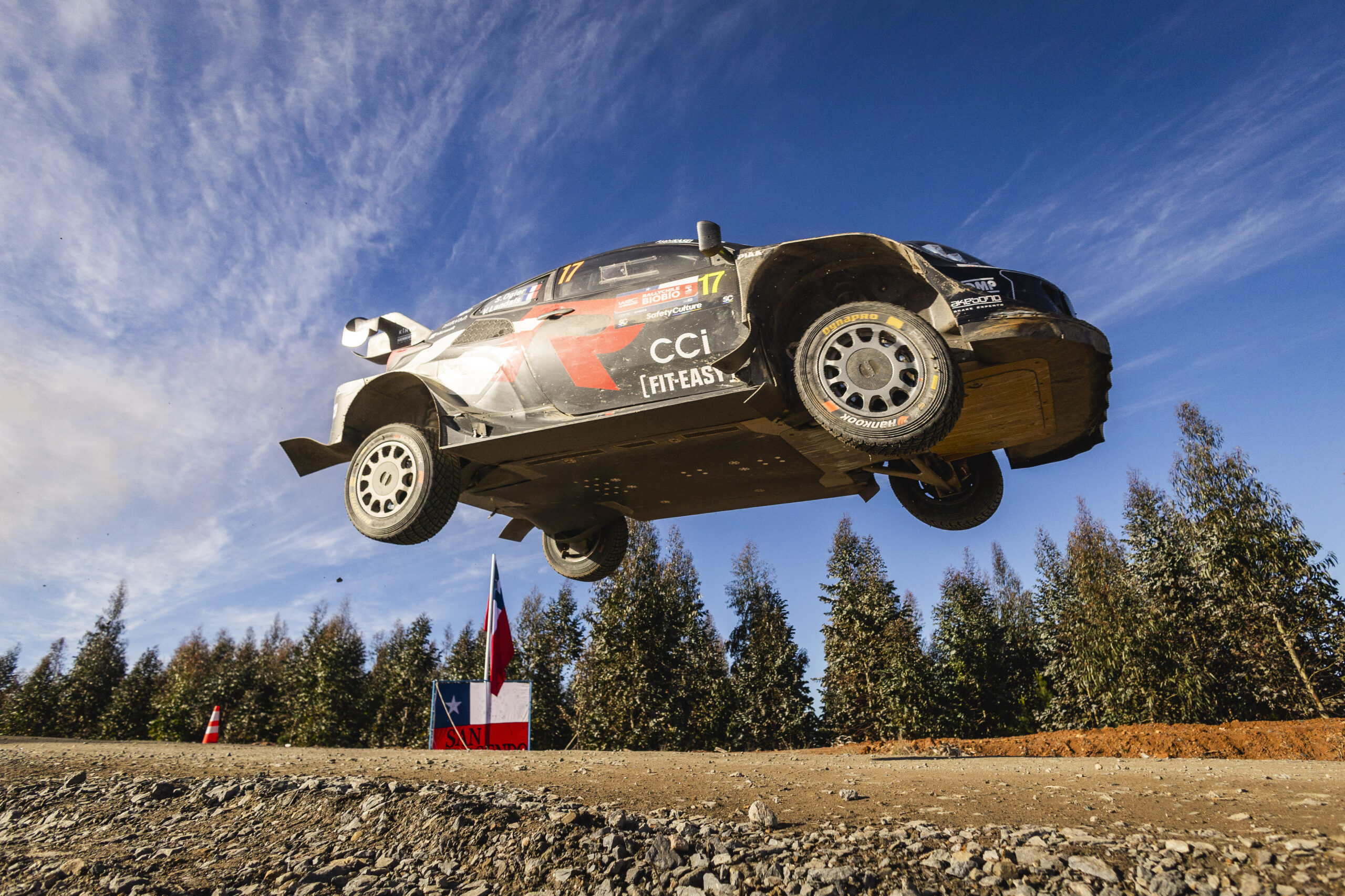 WRC – Ogier takes championship lead with Rally Chile victory