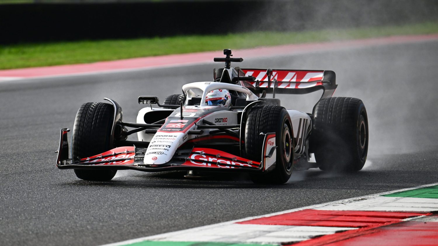 Grosjean gets ovation after rainy, joyful return to F1 at Mugello