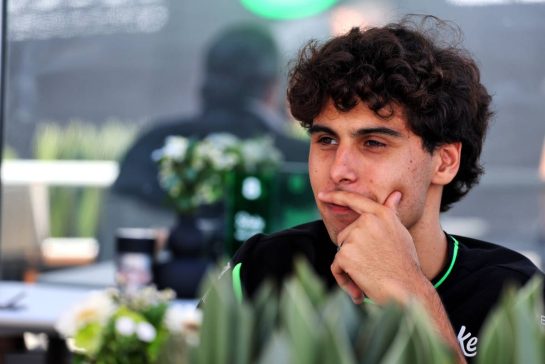 Gabriel Bortoleto (BRA) Sauber.
23.10.2025. Formula 1 World Championship, Rd 20, Mexican Grand Prix, Mexico City, Mexico, Preparation Day.
- www.xpbimages.com, EMail: requests@xpbimages.com © Copyright: Moy / XPB Images