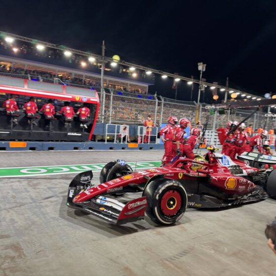 Button warns: Hamilton’s F1 future hangs on 2026