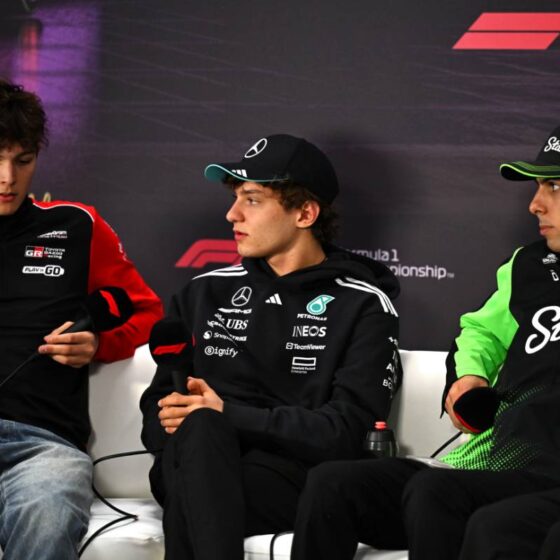 Hamilton fires back at ‘older guys’ criticizing F1’s young guns