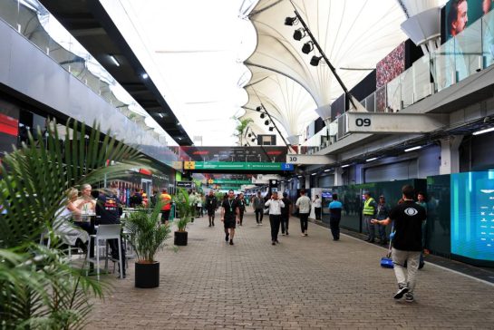 Paddock atmosphere.
06.11.2025. Formula 1 World Championship, Rd 21, Brazilian Grand Prix, Sao Paulo, Brazil, Preparation Day.
 - www.xpbimages.com, EMail: requests@xpbimages.com &copy; Copyright: Rew / XPB Images
