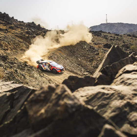 WRC – Fourmaux leads in Saudi Arabia, Ogier ahead in title chase