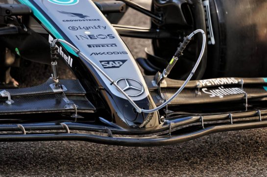 Andrea Kimi Antonelli (ITA) Mercedes AMG F1 W16 - tubes in the front wing nosecone.
09.12.2025. Formula 1 Testing, Yas Marina Circuit, Abu Dhabi, Tuesday.
- www.xpbimages.com, EMail: requests@xpbimages.com © Copyright: Charniaux / XPB Images
