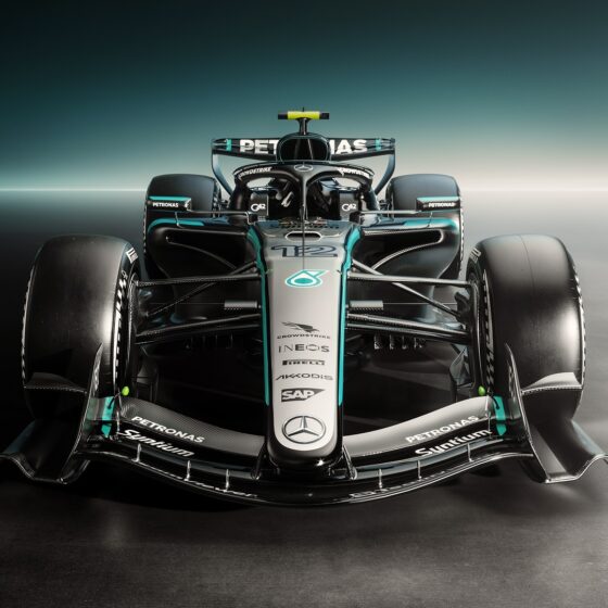 New era, new look: Mercedes unveils W17 with refreshed livery