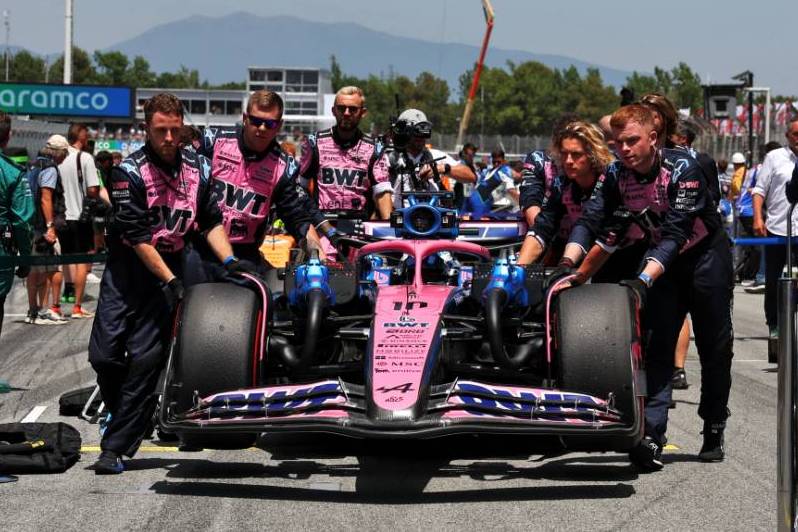 Shareholder’s clause could delay Horner’s F1 comeback