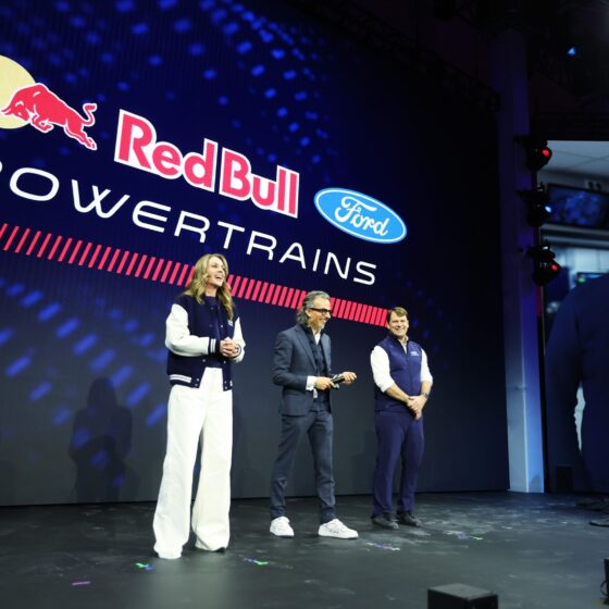 ‘Gloves off’: Red Bull would love freer F1 engine development