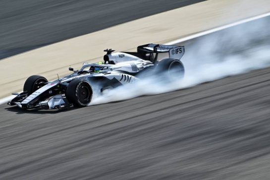 Sergio Perez (MEX) Cadillac Formula 1 Team Car locks up under braking.
12.02.2026. Formula 1 Testing, Bahrain Test One, Sakhir, Bahrain, Day Two.
- www.xpbimages.com, EMail: requests@xpbimages.com &copy; Copyright: Price	/ XPB Images