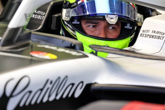 Sergio Perez (MEX) Cadillac Formula 1 Team CA01.
18.02.2026. Formula 1 Testing, Bahrain Test Two, Sakhir, Bahrain, Day One.
- www.xpbimages.com, EMail: requests@xpbimages.com &copy; Copyright: Batchelor / XPB Images