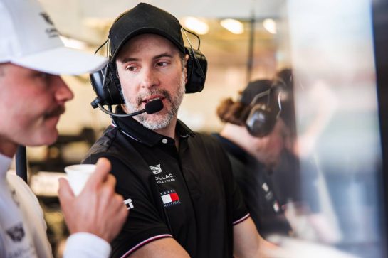 (L to R): Valtteri Bottas (FIN) Cadillac Formula 1 Team with John Howard (GBR) Cadillac Formula 1 Team Race Engineer.
19.02.2026. Formula 1 Testing, Bahrain Test Two, Sakhir, Bahrain, Day Two.
- www.xpbimages.com, EMail: requests@xpbimages.com © Copyright: Bearne / XPB Images