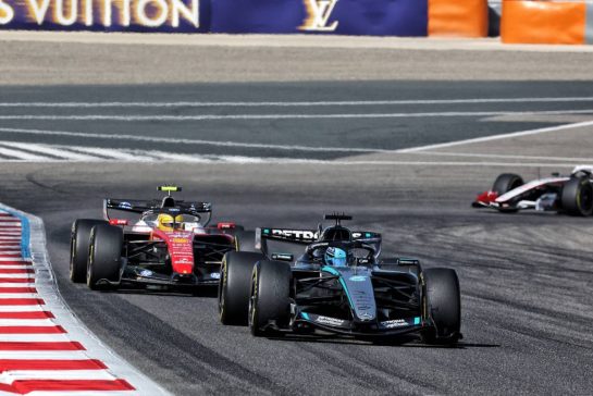 George Russell (GBR) Mercedes AMG Formula One Team W17 leads Lewis Hamilton (GBR) Scuderia Ferrari SF-26.
19.02.2026. Formula 1 Testing, Bahrain Test Two, Sakhir, Bahrain, Day Two.
- www.xpbimages.com, EMail: requests@xpbimages.com © Copyright: Moy / XPB Images