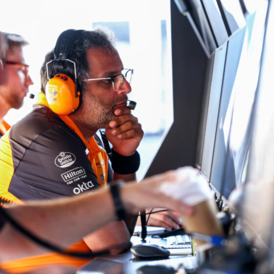 McLaren encouraged by FP2 pace, but sees status quo among leaders