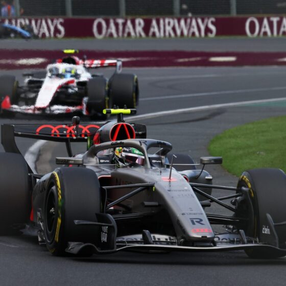 Bortoleto made overtakes ‘by mistake’ in crazy Australian GP.