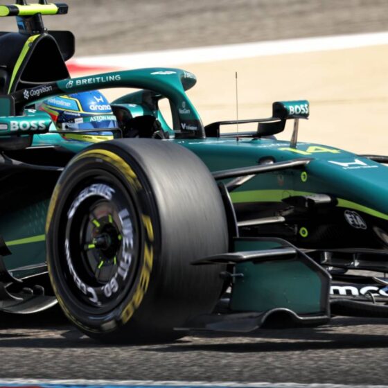 Defiant Alonso pushes back on Newey’s lap limit claims