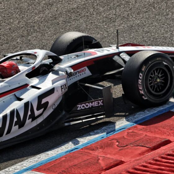 Haas’ Komatsu warns of ‘huge challenge’ in Melbourne qualifying
