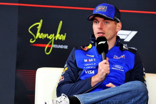 Max Verstappen (NLD) Red Bull Racing in the FIA Press Conference.
12.03.2026. Formula 1 World Championship, Rd 2, Chinese Grand Prix, Shanghai, China, Preparation Day.
- www.xpbimages.com, EMail: requests@xpbimages.com © Copyright: Bearne / XPB Images
