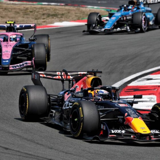 Palmer: Verstappen-Mercedes talks inevitable as Red Bull struggles