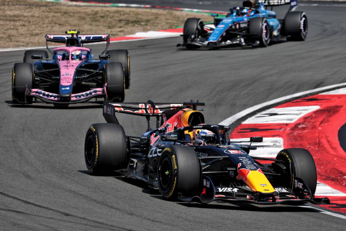 Palmer: Verstappen-Mercedes talks inevitable as Red Bull struggles