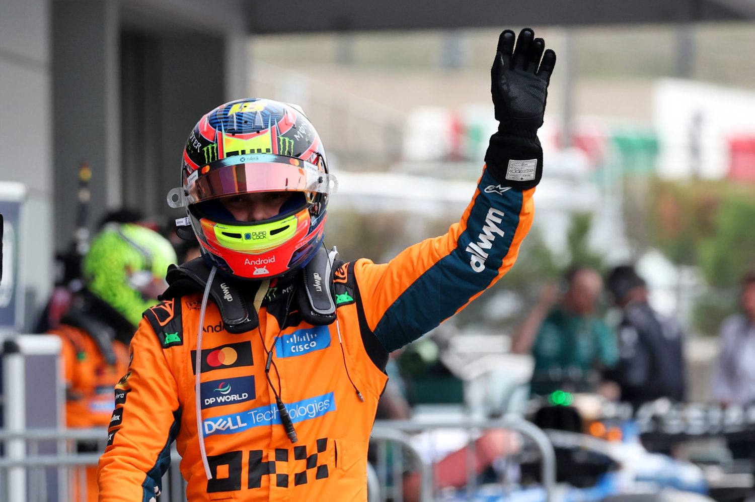 Piastri says he is now ‘more comfortable’ letting his hair down