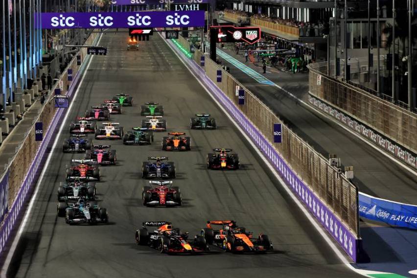Formula 1 keeps door open on Bahrain or Jeddah return in 2026
