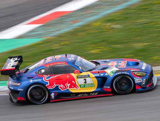 Verstappen sets high bar for grueling Nürburgring 24 Hours debut