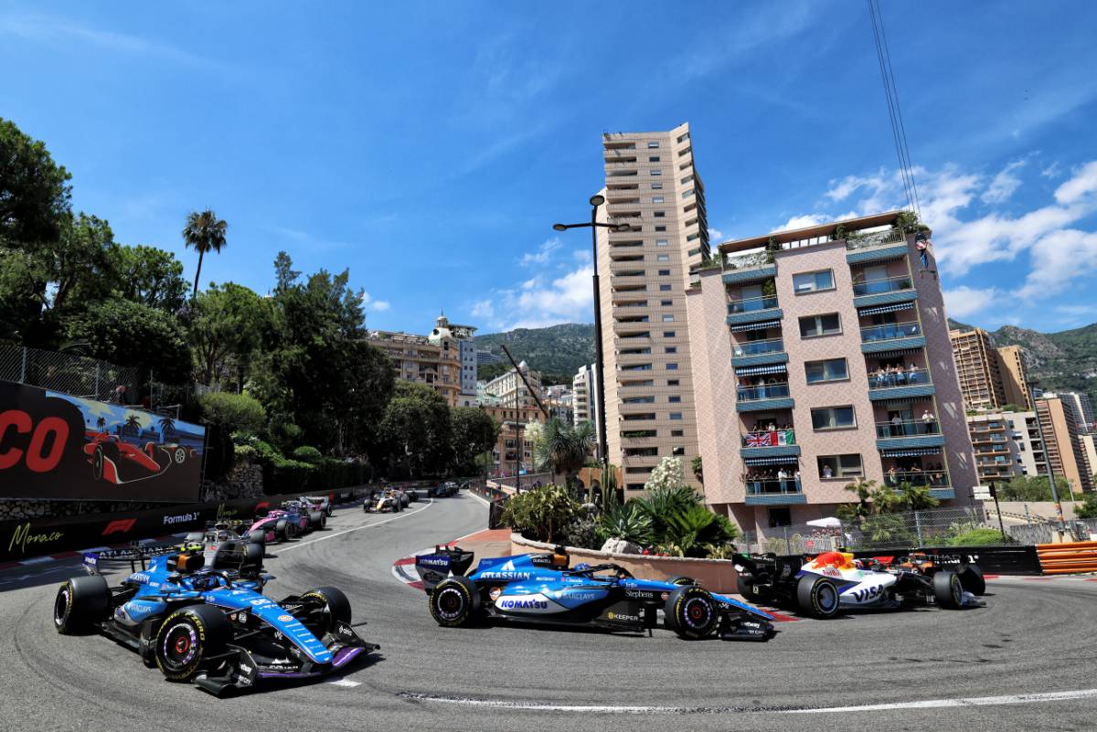 Sainz livid over ‘stupid’ move by Hulkenberg in Monaco GP